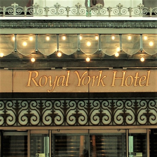 toronto - royal york hotel - front st